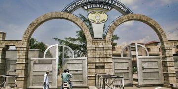 High Court lauds JK, Ladakh Govts for Covid-19 efforts