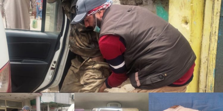 Poonch: Journalist rescues beggar injured in hit-and-run case