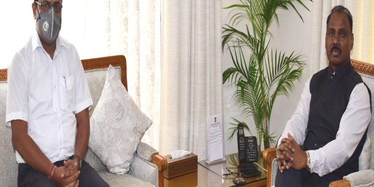 General Manager FCI calls on Lt Governor