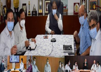 Lt Governor interacts with Doctors through Video Conference