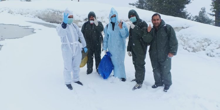 9 More Test Positive For COVID-19, J&K Now At 350