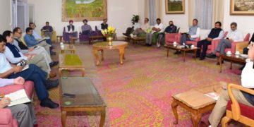 COVID-19: Lt Governor calls for universal usage of masks in J&K