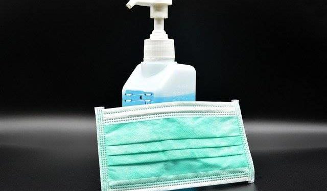 JKCDA handover sanitizers, masks to Div Com for quarantine patients