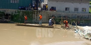Day 3, Searches continue to trace out the Budgam man, as family fears Drowning