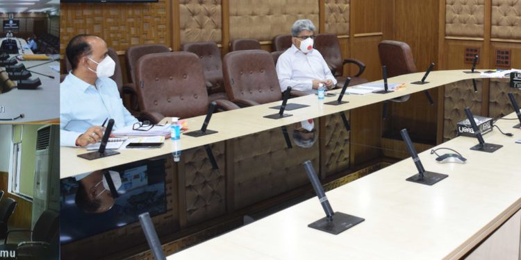 CS directs Secretaries to identify measures to check corruption in government departments