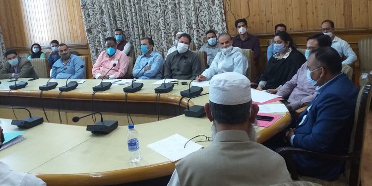 Div Com reviews functioning of NGOs in combating Covid-19
