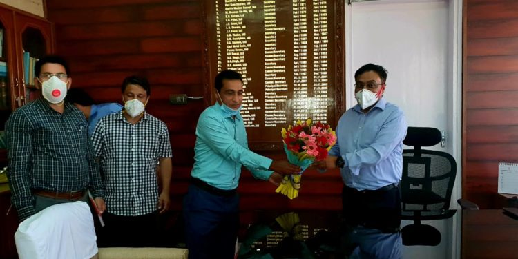 Dwivedi holds I&C, GAD officers’ meets, reviews Darbar Move arrangements