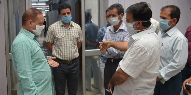 Dr Kotwal reviews preparedness for online registration of properties