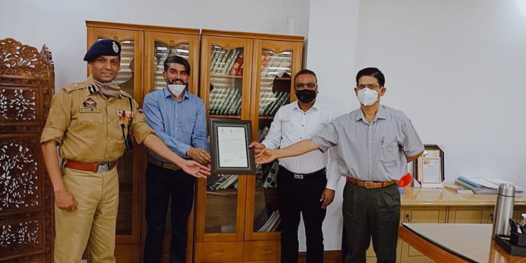 DGP felicitates “JKP-The Warriors” documentary Director Atul Vinod Duggal
