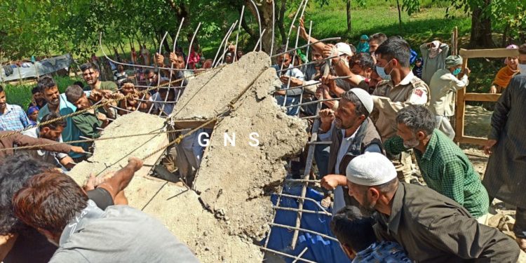 Updated, 2 Siblings Among 4 Die As Well Collapses In Kupwara