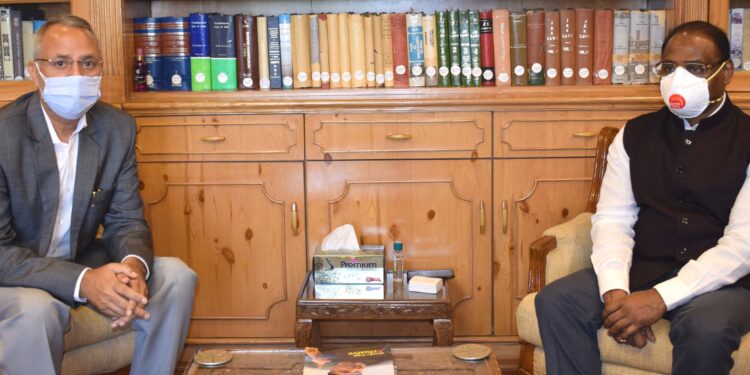 VC IUST calls on Lt Governor