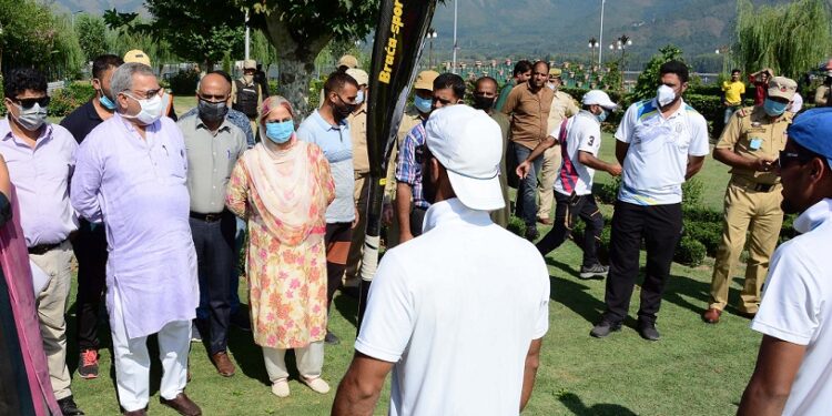 Advisor Khan inspects progress of works of sports facilities at Srinagar