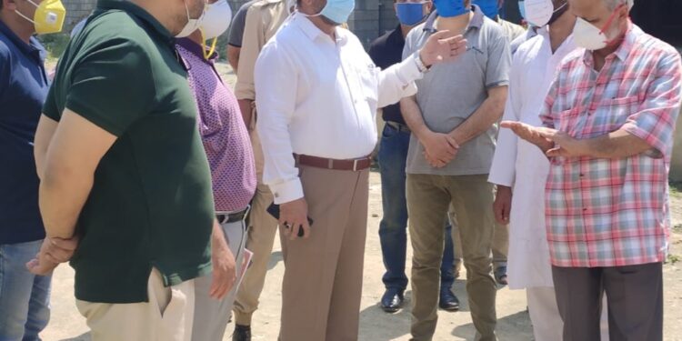 Commissioner SMC initiates long pending Bemina Drainage Project