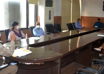 Div Com Jammu asks DCs to send asymptomatic Covid patients to home quarantine