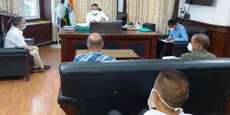 Div Com takes stock of deficit rainfall situation