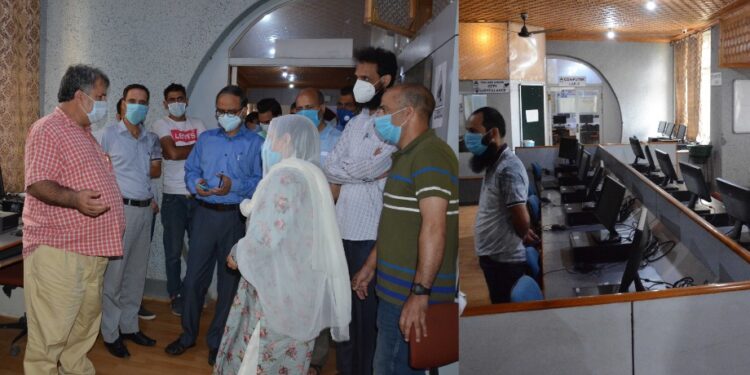 Dr Samoon reviews preparedness for upcoming off line examinations in JK