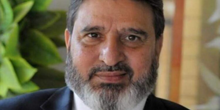 Stop eviction drive; rehabilitate Jhelum Dwellers first: Altaf Bukhari