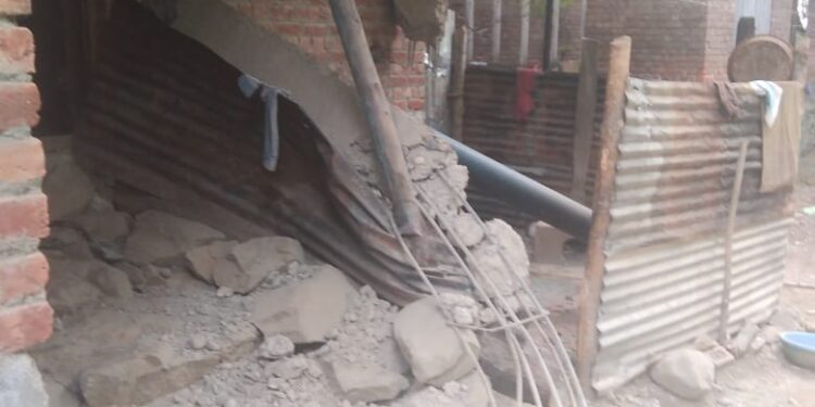 Community Hall Harbouring Fire Victims Collapses in Tekipora; Inmates Miraculously Escape Unhurt