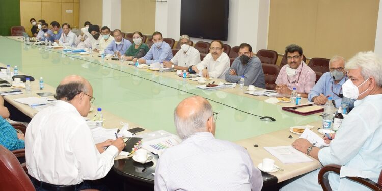 Lt Governor reviews progress on Udhampur-Srinagar-Baramulla railway line