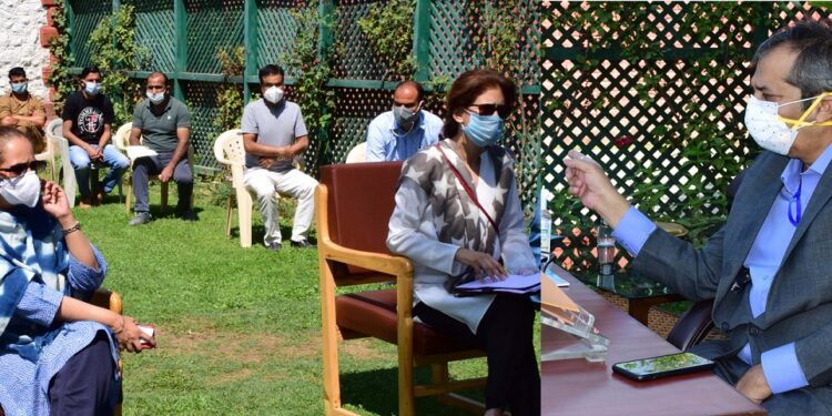 Advisor Baseer Khan holds public hearing in Srinagar