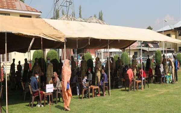 District Police Anantnag organises open chess tournament, Winners felicitated by SSP Anantnag