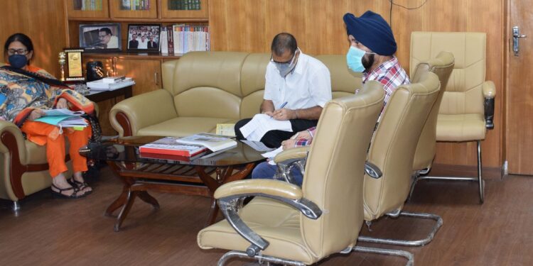 Navin Choudhary e-launches National Animal Disease Control Program in J&K