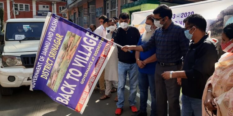 Back to Village Phase 3rd:DDC Srinagar flags off officers to B2V3 programme