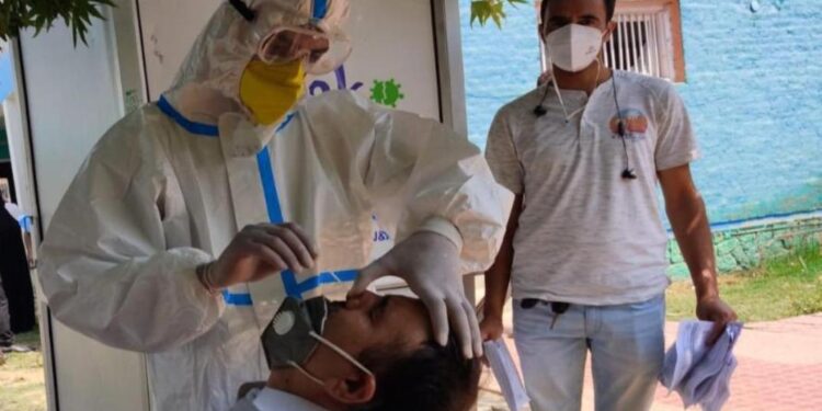 44 Travelers, Doc Among 738 Fresh Cases In J&K, Tally Crosses  80000 Mark