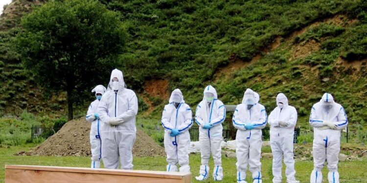 Covid-19 claims 10 more lives, JK toll 1391