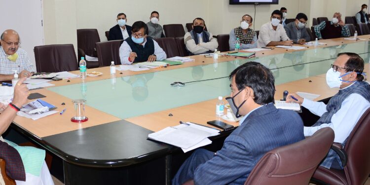 Lt Governor calls for developing Self Sustaining Public Conveniences across J&K