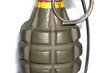 Grenade hurled at police vehicle in Poonch