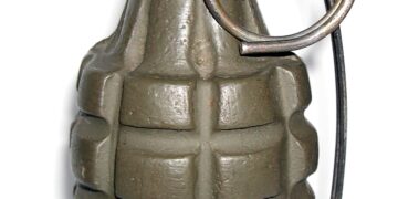 Grenade hurled at police vehicle in Poonch