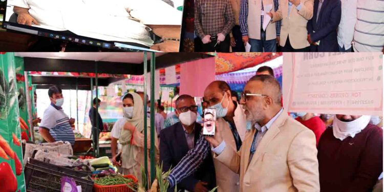 Navin Choudhary e-inaugurates maiden Organic Vegetable Sale Centre at Srinagar