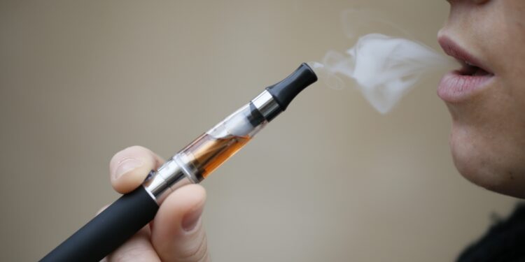HC Dismisses PIL For e-Cigarettes Use In J&K