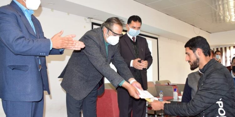 Govt committed towards youth oriented policies, entrepreneurship: Advisor Baseer Khan