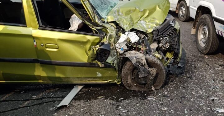 8 Persons Injured As Two Vehicles Collide Head-on Along NH At Tutigund
