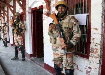 22.12 % votes polled till 11 AM across J&K