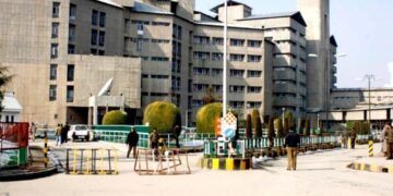 SKIMS, MCH Bemina resumes online Non-COVID OPD services