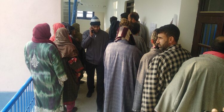 DDC election phase 2nd: Voters come out to vote despite severe cold