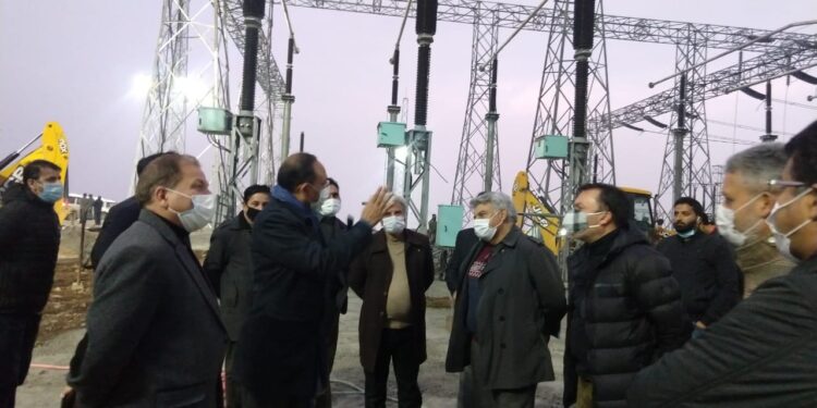 Rohit Kansal reviews functioning of power sector in Ganderbal, Bandipora districts