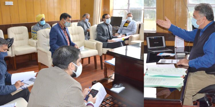 Dr Samoon reviews modalities for establishment of private ITIs in JKUT