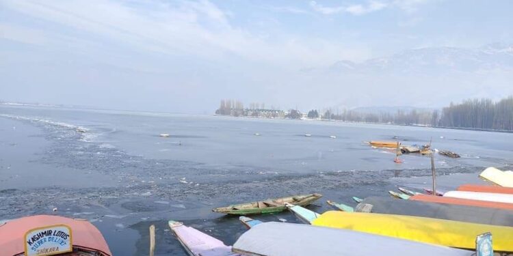 Cold Conditions Continue, Minus 6.4°C In Srinagar
