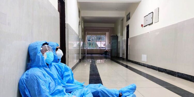 27 travelers among 76 fresh covid-19 cases in J&K, total 124449