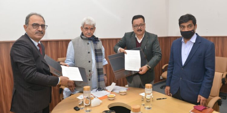 J&K Government signs historic MoU with NAFED for High Density Plantation of Apple, Walnut, Cherry & other Horticulture produce