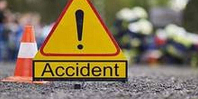2 persons killed as two vehicles collide in Bijbhera Anantnag