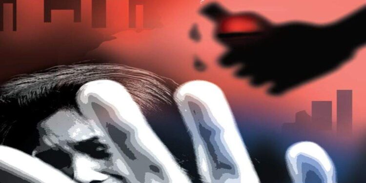Teacher attempts to throw acid on female colleague, case filed