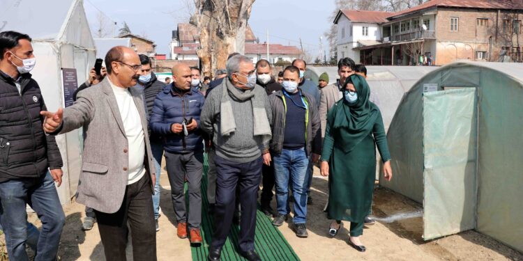 Farooq Khan inaugurates training on “Honey Bee – indispensable Insect- Its Management for Honey Industry” at Srinagar