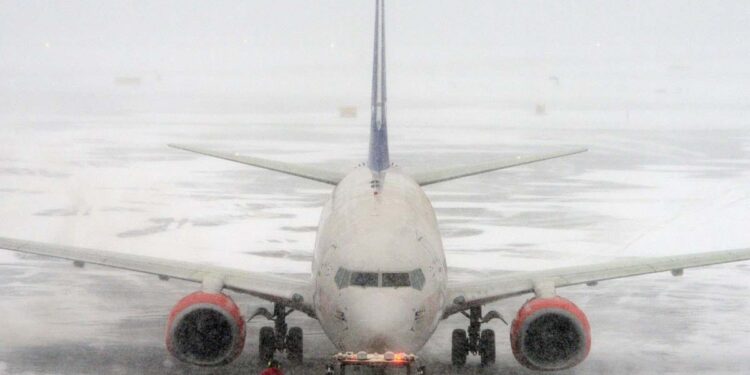 Air Traffic Disrupted In Kashmir