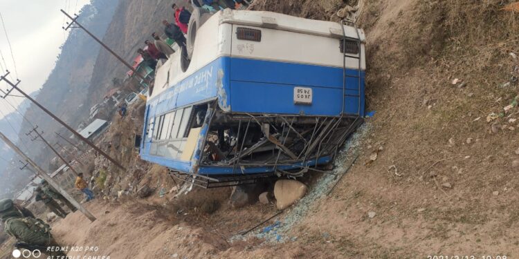 3 CISF personnel injured in accident in Uri Baramulla