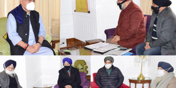 Members of All Parties Sikh Coordination Committee, President JKWP call on Lt Governor at Srinagar